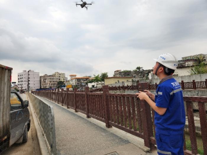 20230413“無人機(jī)河長”上崗一年 助力龍崗區(qū)提升河庫巡查效能-圖片2.jpg